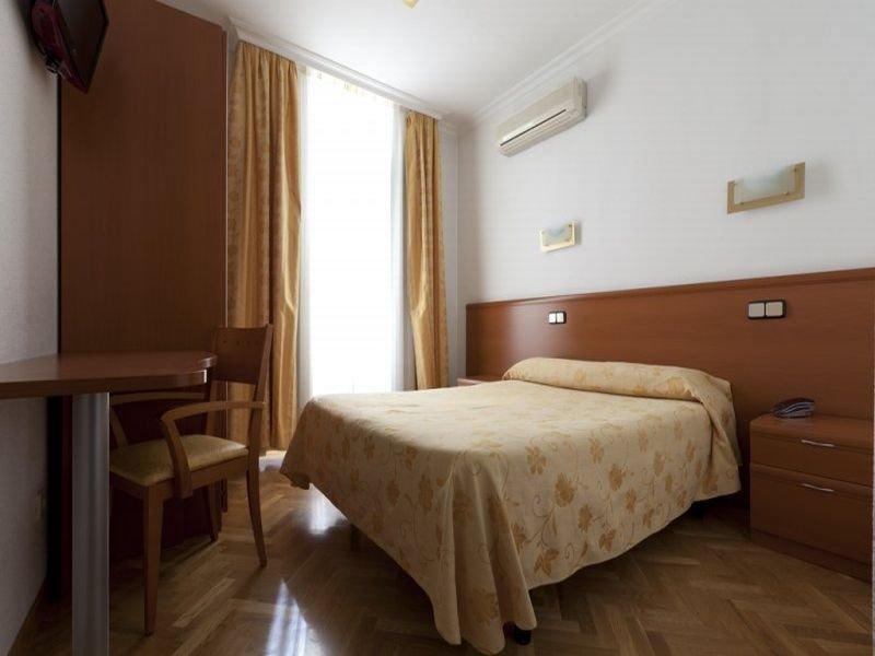 Hostal Jerez Madrid Exteriér fotografie