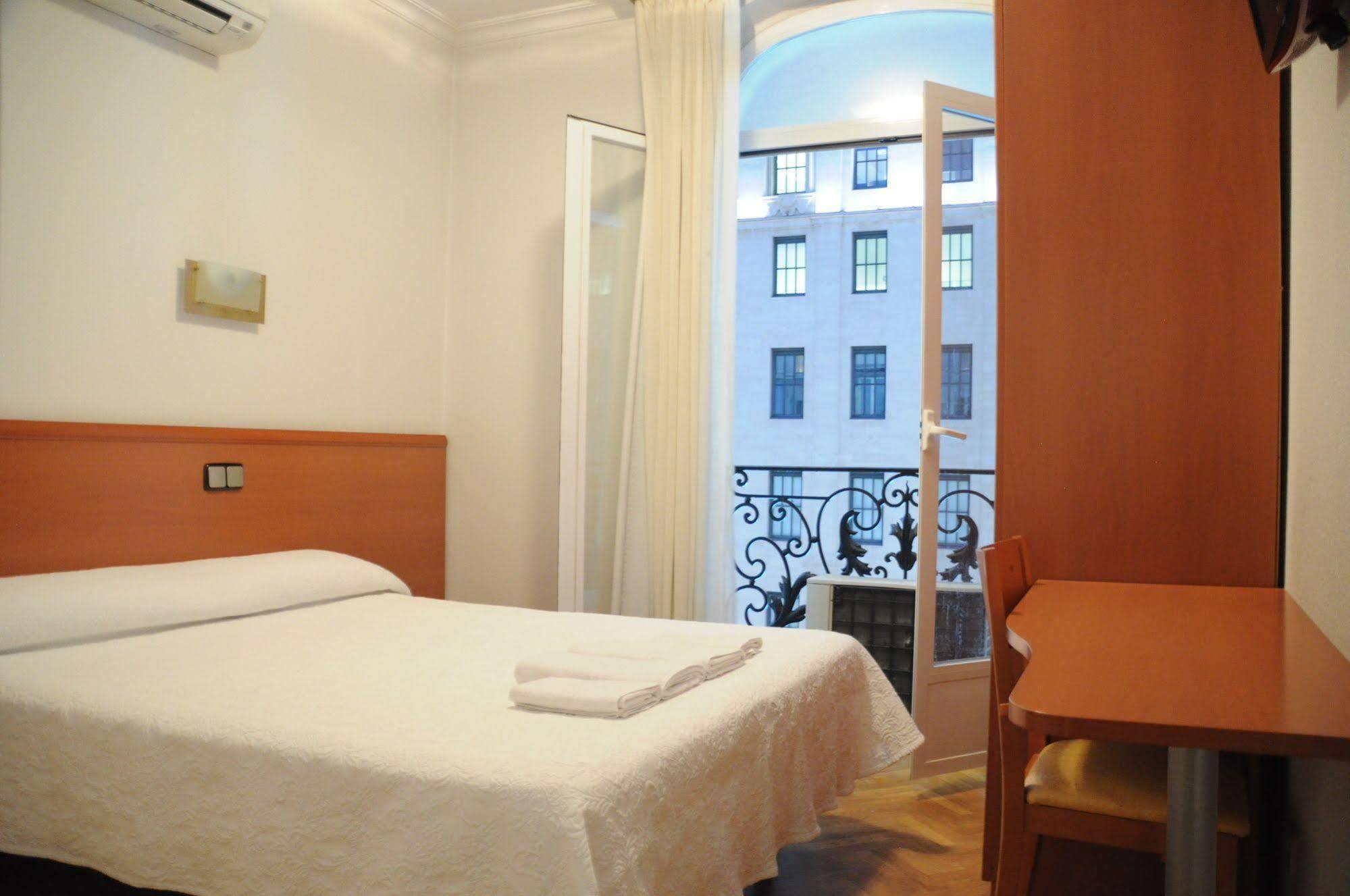 Hostal Jerez Madrid Exteriér fotografie